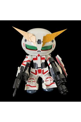 Gundam Unicorn Csutom Designer Toy by Rotobox