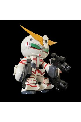 Gundam Unicorn Csutom Designer Toy by Rotobox