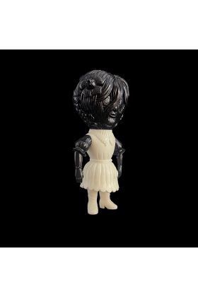 Blanquet Betty Hair Honey Black and White Sofubi by Lulubell