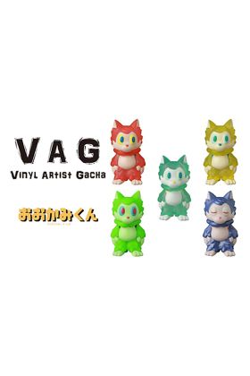 Vinyl Artist Gacha 10th Anniversary - Ookami-Kun by Riko