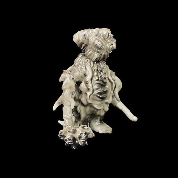 人気ブランド新作豊富 The Last soft sofvi Blobpus by Sofubi Monochrome Grey Kaiju その他
