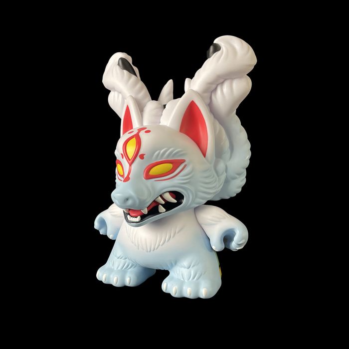Amazon.co.jp: Kidrobot Dunny 8インチ Kyuubi Candie Bolton