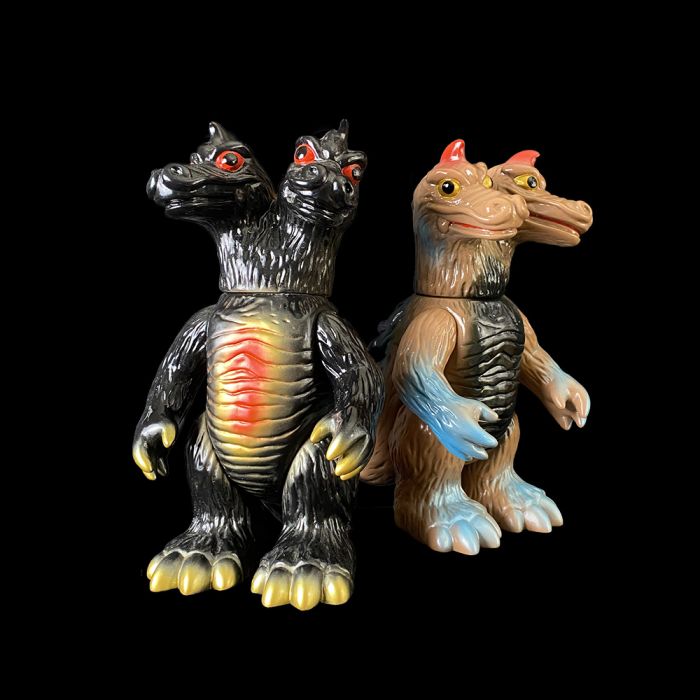 Marumon Black and Gold Sofubi Kaiju by Marusan sofvi soft