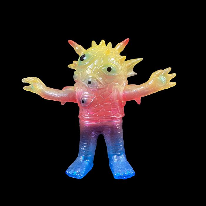 Neo Eyezon GID Sofubi Kaiju by Max Toy sofvi soft vinyl